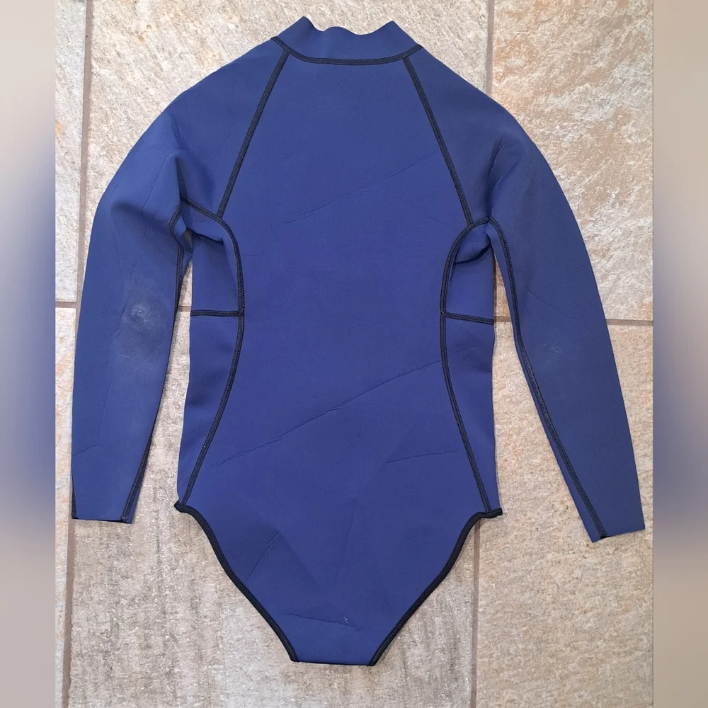MATUSE Miriam Reversible Women’s 1.5 mm L/S Springsuit, Navy/Black, s. 8 - Picture 4 of 16